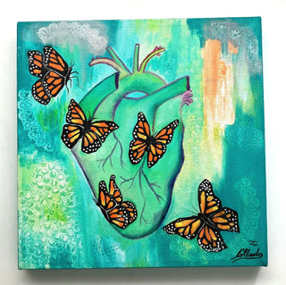 pintura corazón con mariposas monarca